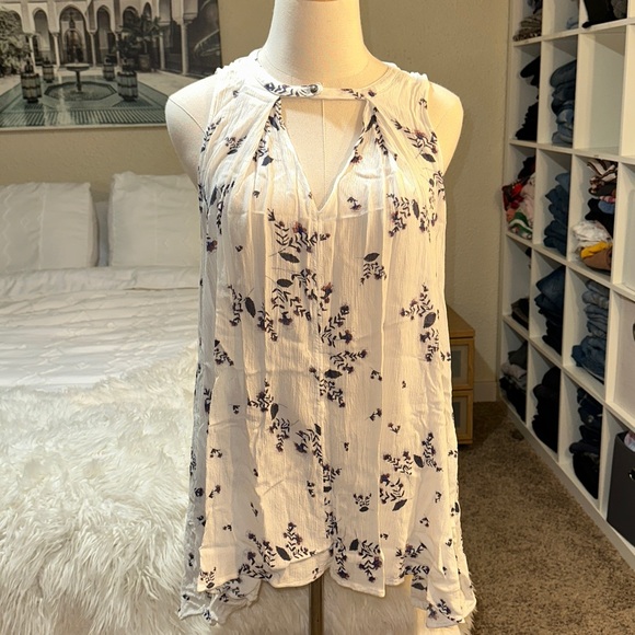 Free People | Tree Swing Tunic Tank Top Sleeveless Blouse Floral Print Keyhole - Picture 2 of 14